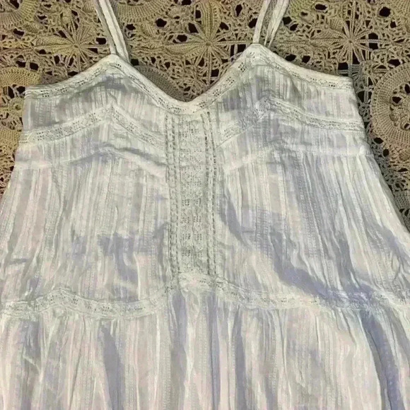 dRA Los Angeles white cotton asymmetrical midi dress - Picture 6 of 9